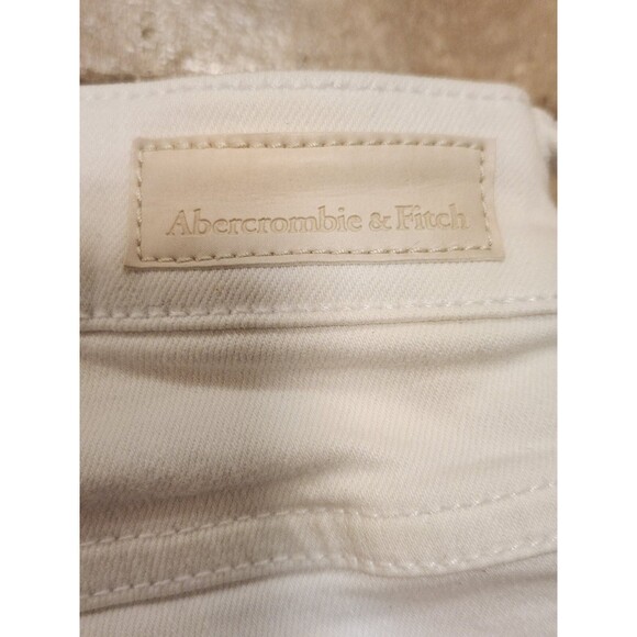 Abercrombie Fitch Signature Collection White 27/28 Jeans - Picture 3 of 5